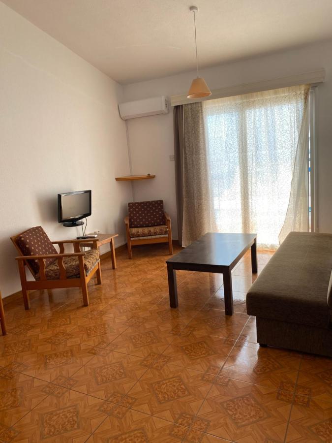 Alexia Hotel Apartments Ayía Nápa Extérieur photo