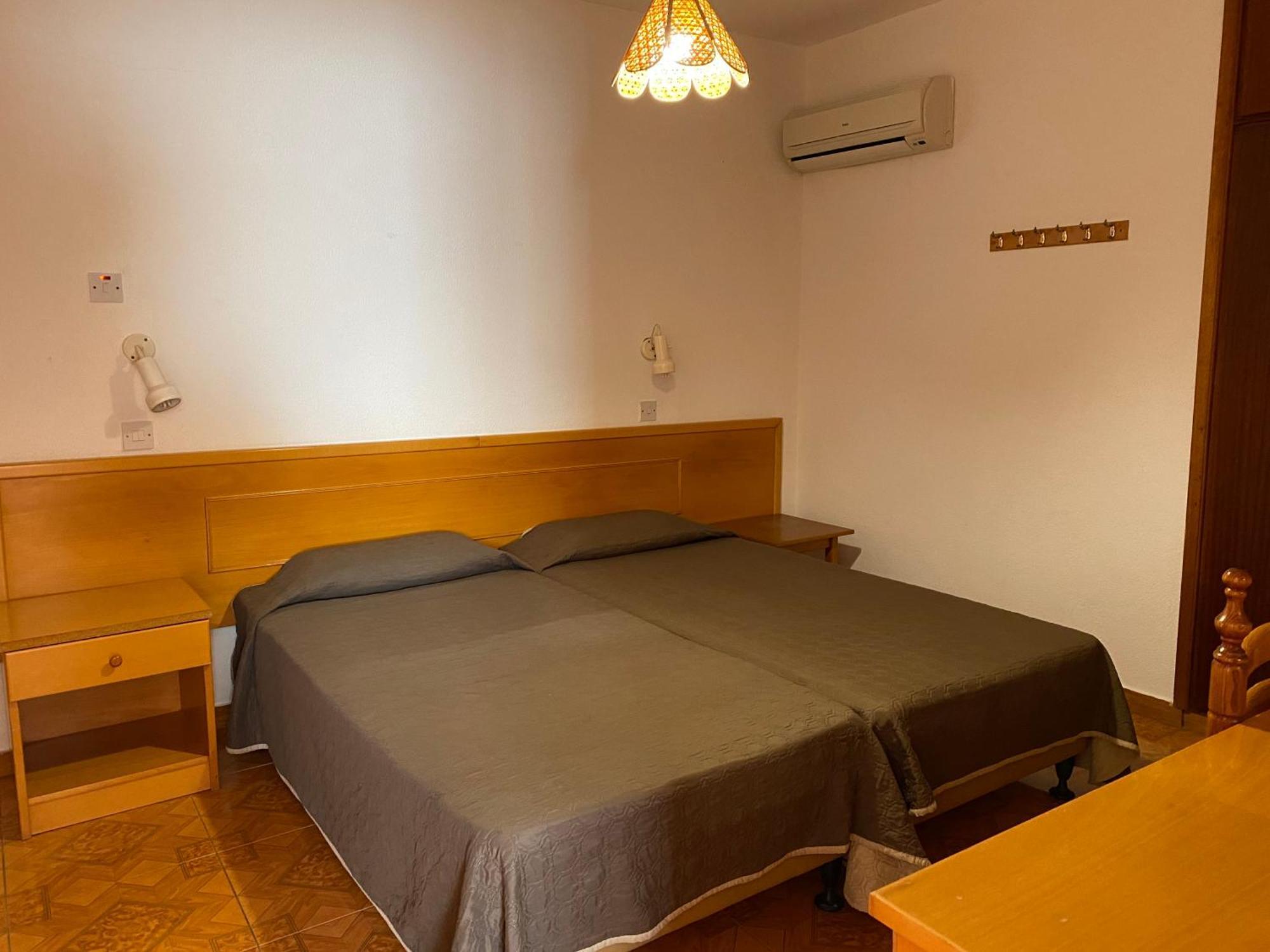 Alexia Hotel Apartments Ayía Nápa Chambre photo