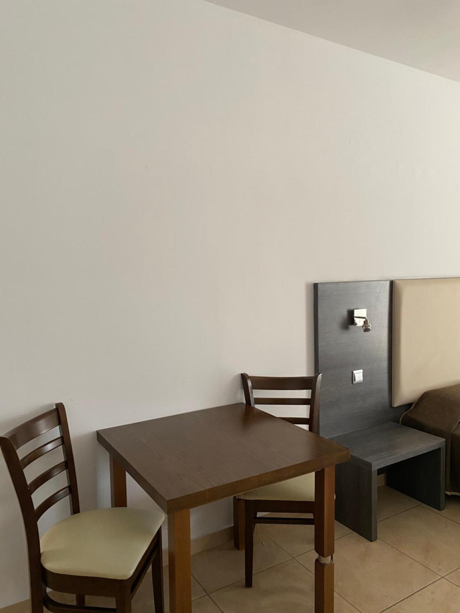 Alexia Hotel Apartments Ayía Nápa Chambre photo
