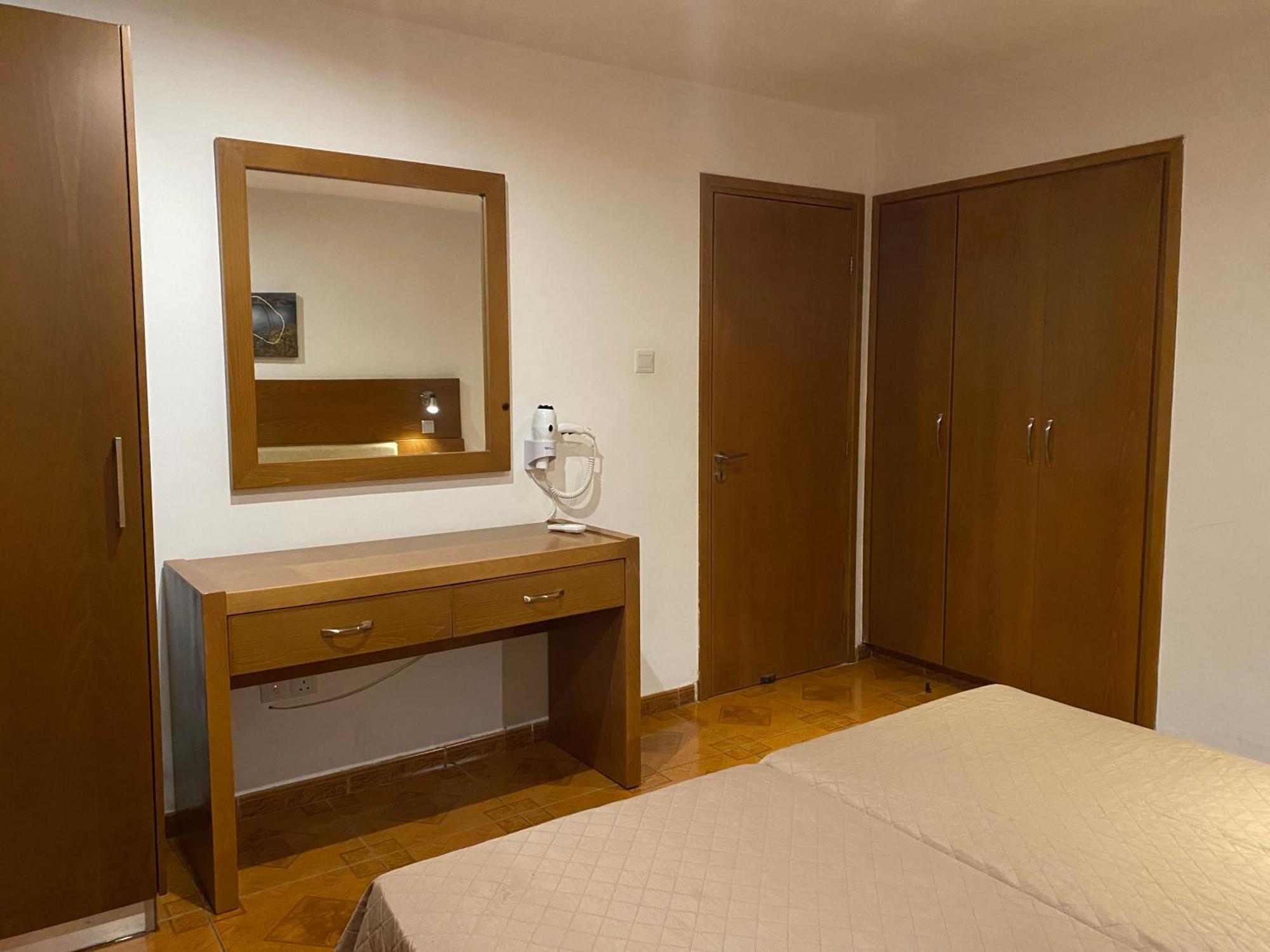 Alexia Hotel Apartments Ayía Nápa Chambre photo